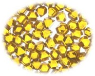 крупные частицы монокристаллического алмаза